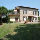Casa De Vacaciones Montecatini Terme: Casa De Vacaciones Tenuta La Colonna 