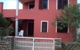 Apartamento De Vacaciones San Teodoro Sardegna: 1 Roomed Apartment In San ...