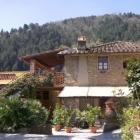 Casa De Vacaciones Pescia: Agriturismo Santa Margherita 