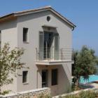 Casa De Vacaciones Grecia: White Stone Villa 
