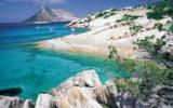 Apartamento De Vacaciones Sardegna: Villa With 3 Rooms, "sea ...