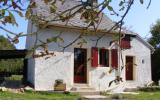 Apartamento De Vacaciones Devay: Les Volets Rouges (Fr-58300-08) 