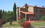 Apartamento De Vacaciones Lamporecchio: Girasole E Camelia (It-51035-02) 