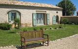 Apartamento De Vacaciones Brunet Provence Alpes Cote D'azur: Le Rez ...