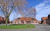Casa De Vacaciones Hainaut: Rozenberghoeve (Be-7782-01) 