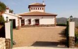 Casa De Vacaciones Sayalonga: Villa Alejandro (Es-29752-03) 