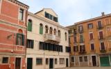 Apartamento De Vacaciones Italia: Palazzo Di Venezia (It-30122-12) 