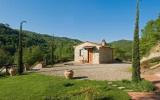 Casa De Vacaciones Castel Focognano: Legnaia (It-52016-05) 
