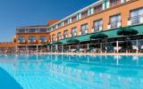 Centro Vacanze Midi Pyrenees: Hôtel Latitudes Golf De Seilh Suite 2 