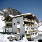 Apartamento De Vacaciones Graubunden: Apartamento Tirana 