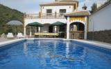Casa De Vacaciones Sayalonga: Villa Javier (Es-29752-01) 