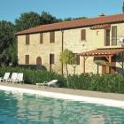 Apartamento De Vacaciones Umbria: Apartamento Passignano Sul Trasimeno 