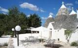 Casa De Vacaciones Cisternino: Trulli A Cisternino Alto Salento Puglia 