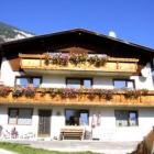 Apartamento De Vacaciones Haiming Tirol: Haus Floriani 