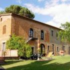 Apartamento De Vacaciones Lamporecchio: La Casina Violetta 