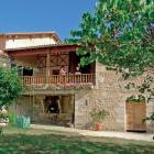 Casa De Vacaciones Chalais Poitou Charentes: Casa De Vacaciones Biroche 