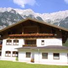 Apartamento De Vacaciones Leutasch: Donnerrose 