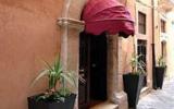 Casa De Vacaciones Siracusa: Aretusa Grande (It-96100-02) 