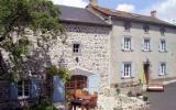 Casa De Vacaciones Auvernia: Gîte Le Bourg (Fr-15500-01) 