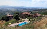 Casa De Vacaciones Paciano: Club House (It-06060-28) 