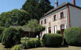 Casa De Vacaciones Troche: Ancienne Ecole (Fr-19230-01) 