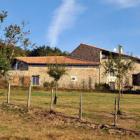 Casa De Vacaciones Roussines Poitou Charentes: La Belle Vue 
