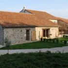Casa De Vacaciones Roussines Poitou Charentes: La Belle Cour 