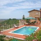 Casa De Vacaciones Toscana Pets Allowed: Casa De Vacaciones Bouganville 