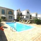Casa De Vacaciones Paralimni Famagusta Swimming Pool: Casa De ...