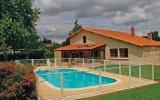 Casa De Vacaciones Sainte Hermine: Fr2496.100.1 