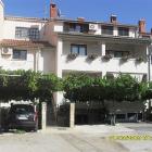 Apartamento Croacia: Alquiler De Apartamento En Pula Casa En Los Suburbios De ...