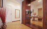 Apartamento Barcelona Cataluña: 3 Habitaciones, Capacidad Para 6 