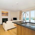 Apartamento Newquay: Alquiler De Apartamento En Whitecross 7 Seapoint - 2 ...