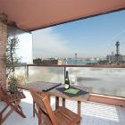 Apartamento España Whirlpool: Alquiler De Apartamento En Poble Sec Bonito ...