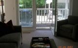 Apartamento California: 2 Habitaciones, Capacidad Para 6 