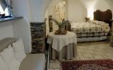 Apartamento Liguria: 3 Habitaciones, Capacidad Para 8 