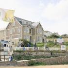 Apartamento Cornualles: Alquiler De Apartamento En Whitecross Una Orilla Del ...
