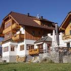 Apartamento Salzburgo: Alquiler De Apartamento En Mariapfarr Amplio ...