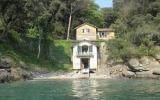 Apartamento Genova Liguria: 3 Habitaciones, Capacidad Para 8 