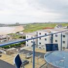 Apartamento Newquay: Alquiler De Apartamento En Whitecross Penthouse 49 Mar 1 ...