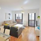 Apartamento Caserío El Botánico: Alquiler De Apartamento En Sanlucar De ...