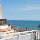 Apartamento Cataluña: Alquiler De Apartamento En Sitges Primera Linea De ...