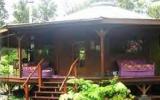 Apartamento Estados Unidos: The Hawaiian Cottage $125 Per Night 