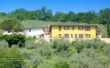 Apartamento Bettona Parking: Apartamento Umbria 6 Personas 